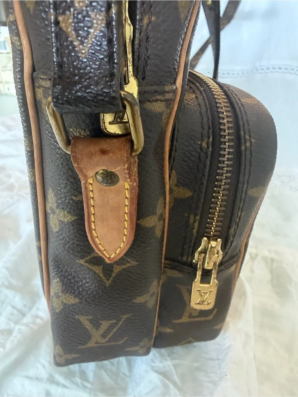 Louis Vuitton Monogram Canvas Crossbody Bag - Brown/Gold